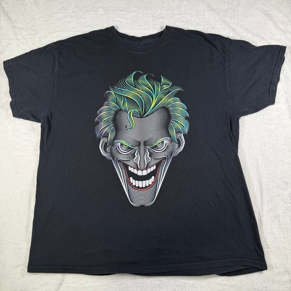 The Joker DC Comics Villian T-Shirt Black Graphic Tee Men's Size M